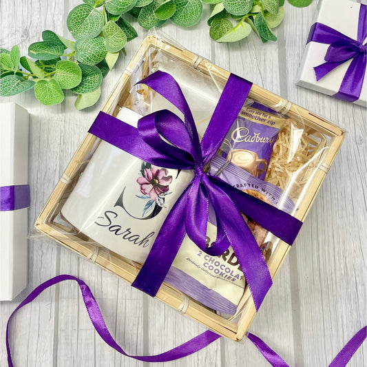 Personalised mug Hamper gift set (Hot chocolate)