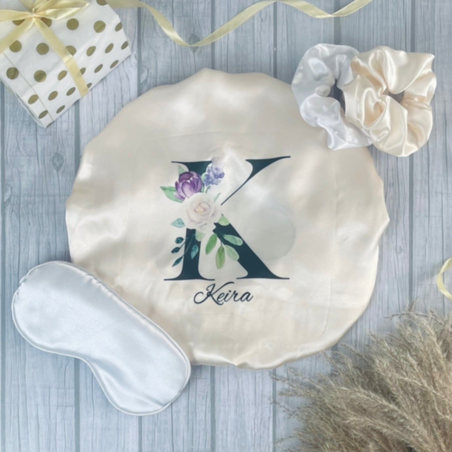 Personalised bonnet gift set